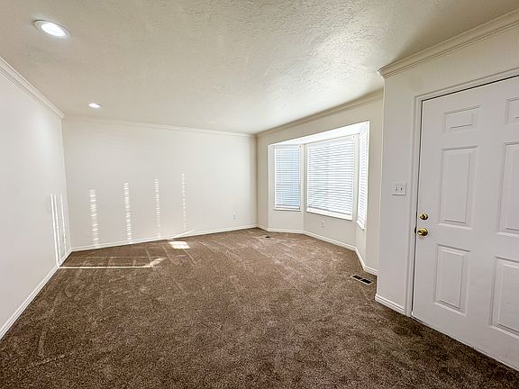 3rd image of 2046 S California Ave Unit 16