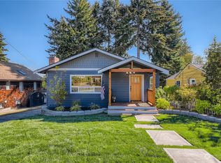 9026 9th Ave NW, Seattle, WA 98117