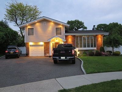 1st image of 30 Birchwood Park Dr