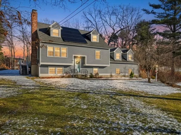 38 Pearson Dr, Newbury, MA 01922