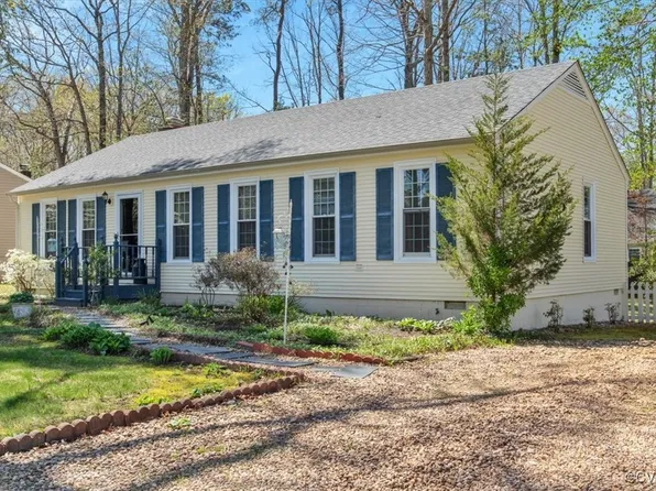 9924 Post Horn Dr, North Chesterfield, VA 23237