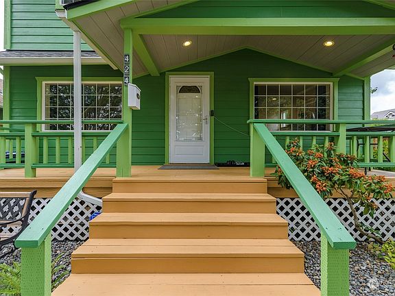 4th image of this home