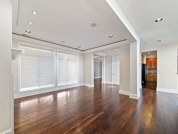 5th image of 7837 Greenview Dr NE