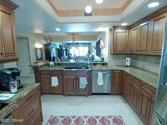 5th image of 4767 S Atlantic Ave Unit 302