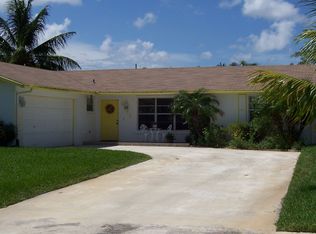 5343 Sandhurst Cir N, Lake Worth, FL 33463