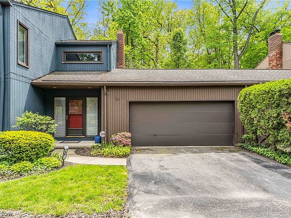 2nd image of 36 Oakshore Dr