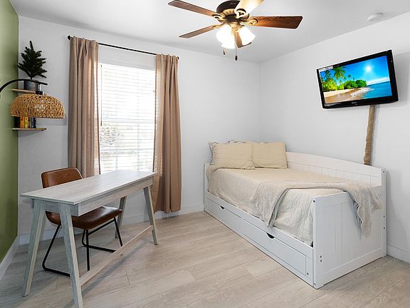 3rd image of 10129 Colonial Country Club Blvd APT 1503