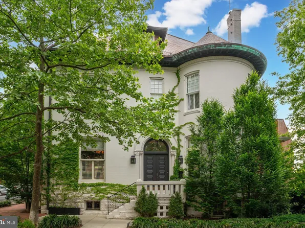 1823 Phelps Pl NW, Washington, DC 20008