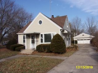 272 Gardner Ave, Burlington, WI 53105