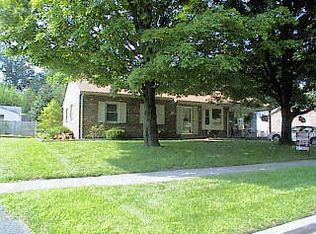 1141 Stonecrop Dr, Lexington, KY 40509