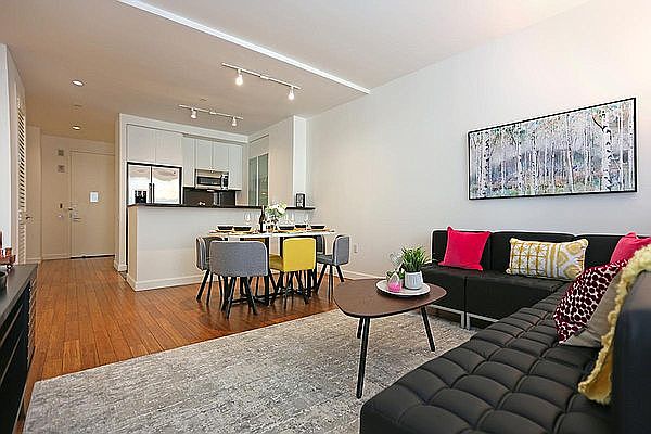 1st image of 330 W 39th St APT 2A