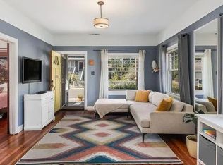 664 NE Charles St, Santa Rosa, CA 95404