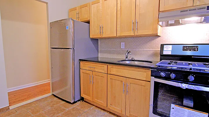 Rented by Tryax Realty Management | media 12