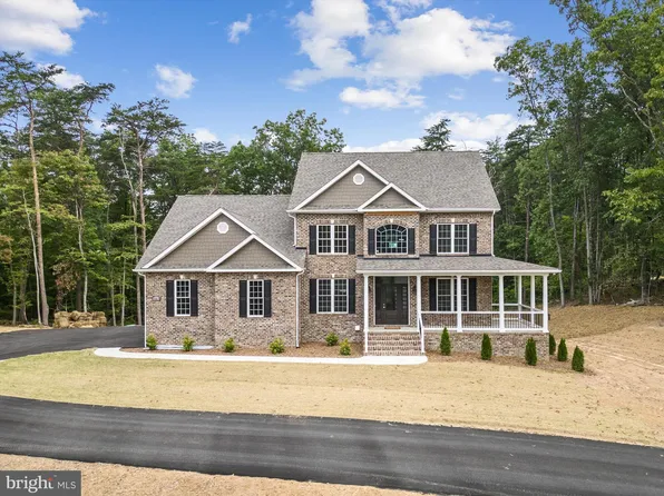 147 Simmons Ridge Ln, Winchester, VA 22603