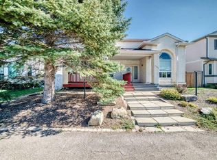 3315 W Catalina Blvd NE, Calgary, AB T1Y6T8