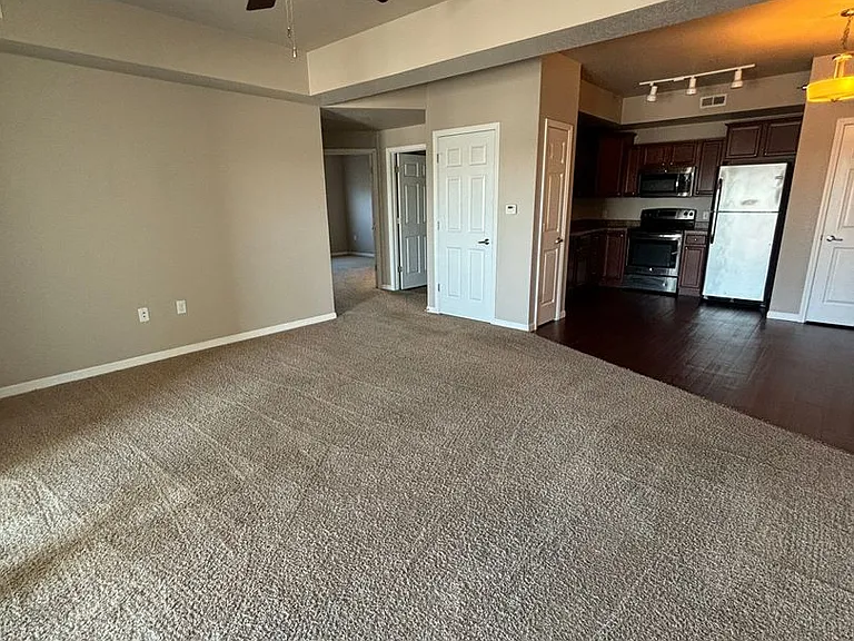 230 West Hills — Photo 3