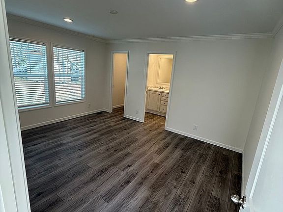 5th image of 3314 Bridges St #52