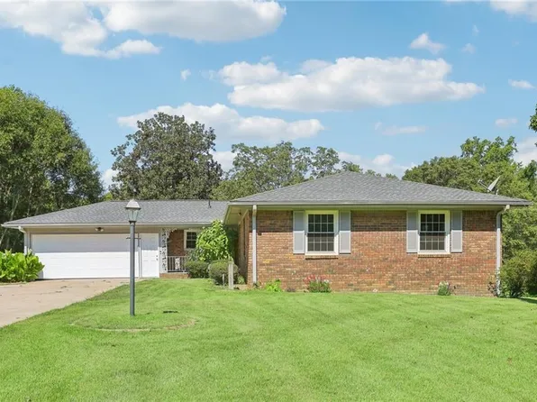 6335 Joanna St, Lithia Springs, GA 30122