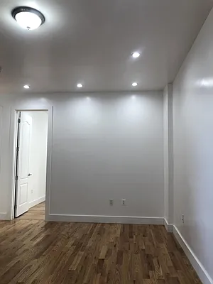 Rented by Triplemint | media 13