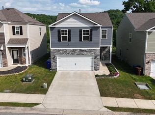 136 Harbour Pointe Ln, Knoxville, TN 37830