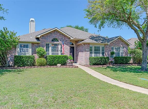 2nd image of 1515 Home Park Dr