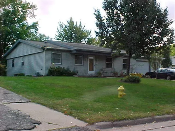 915 Eicher St, Keokuk, IA 52632