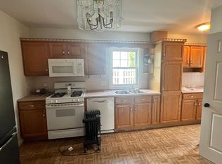 71 Summer St #1, Salem, MA 01970