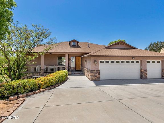 3rd image of 2647 Lobo Circle