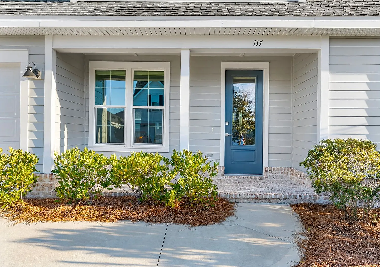 117 Roundwood Dr — Photo 4