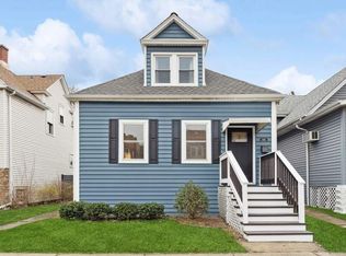 4111 W Addison St, Chicago, IL 60641