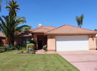 10916 Via Vis, Bakersfield, CA