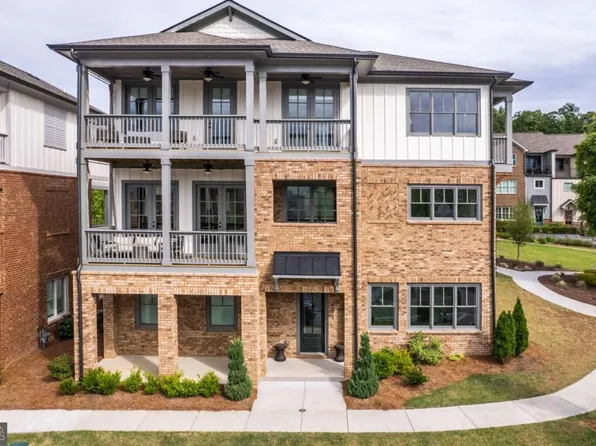 6076 Gaines St, Norcross, GA 30071