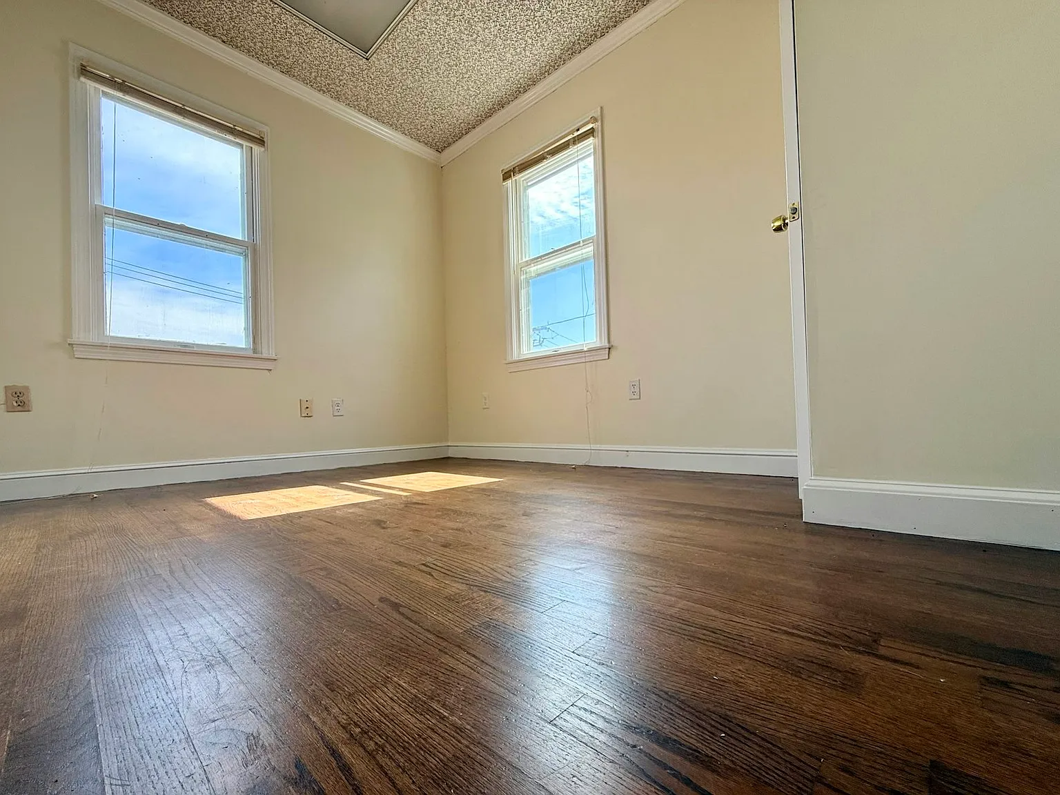19 Central Street, Unit B — Photo 4