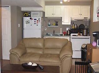 2 Hillside Ter, White Plains, NY 10601