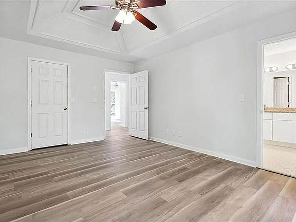 4th image of 1905 Grouse Ct