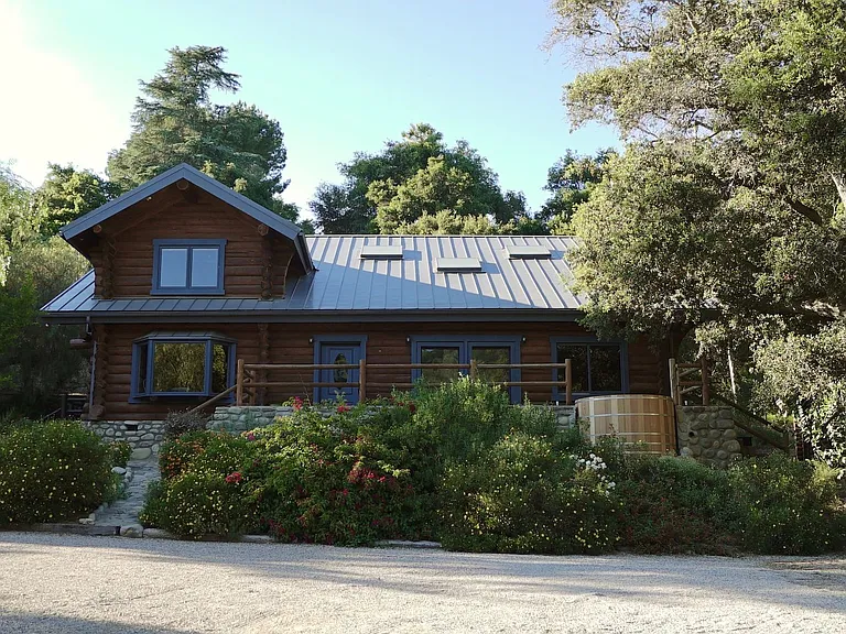 263 E Villanova Rd — Photo 42