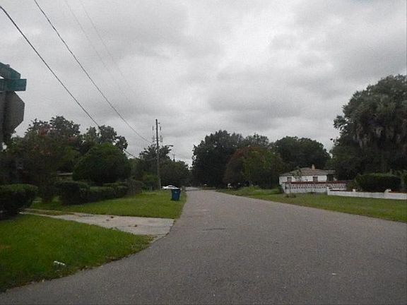 5th image of 2952 Breve Dr