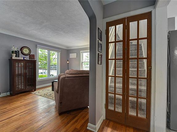5th image of 13427 Harold Ave