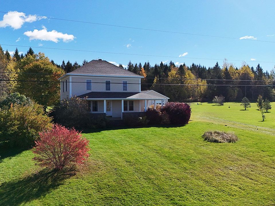 1st image of 918 Stearns Brook Road