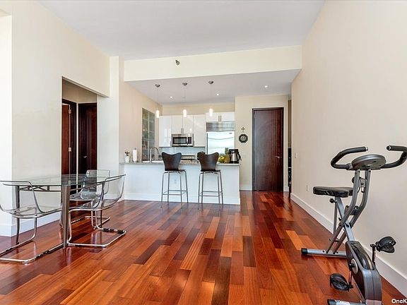 3rd image of 42-51 Hunter St #6B