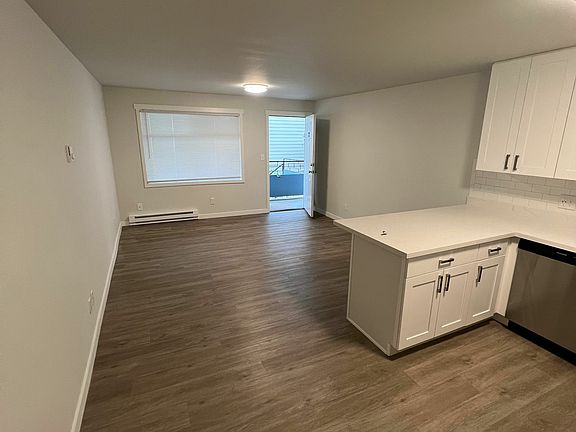 2nd image of 3421 14th Ave W #6