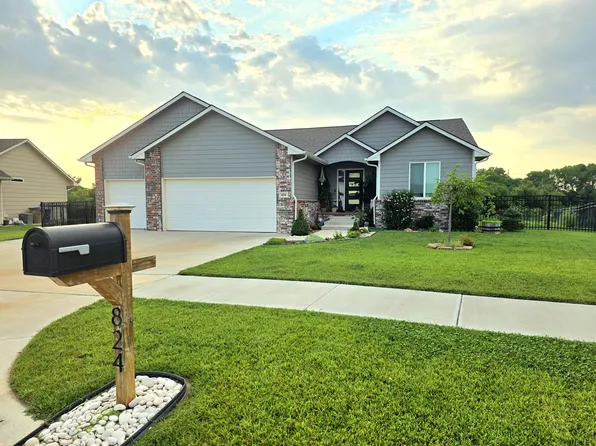 824 Bellows St, Derby, KS 67037