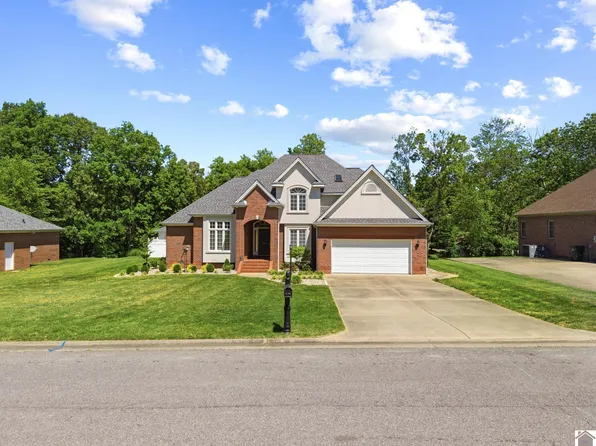 230 Cascade Dr, Paducah, KY 42003