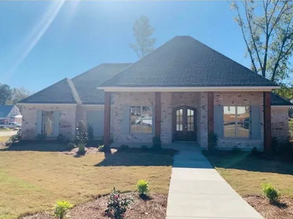 1st image of 105 Forestview Pl