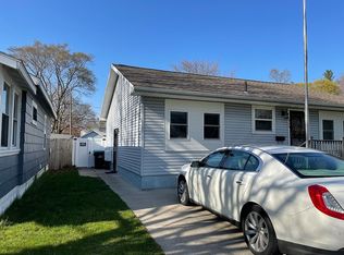 1954 Letart Ave, Muskegon, MI 49441