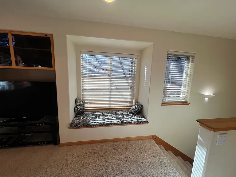 928 Northwood Blvd #9 — Photo 7