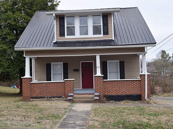 2nd image of 837 Birch St