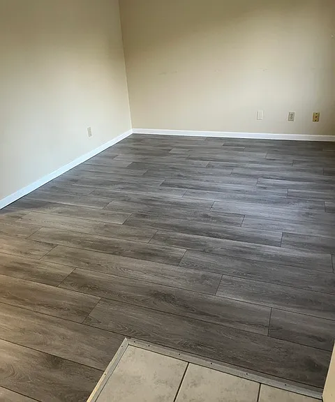 2303 Demington Ave NW #5 — Photo 2