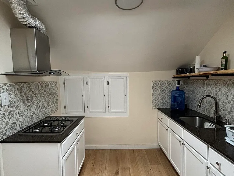 709 N Saint Vrain St #4 — Photo 9