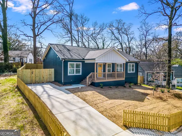 1107 Oak Knoll Ter SE, Atlanta, GA 30315